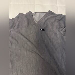 Jannuu Men’s gray jogger scrub set. Size XL